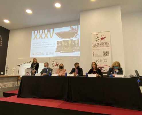 La alcaldesa Rosa Melchor compromete su apoyo al sector del vino en el XXXV Concurso a la calidad de vinos embotellados y varietales con Denominación de Origen La Mancha 13