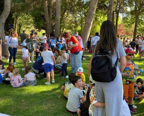 El Plan de Actividades Extraescolares acaba con una fiesta en el parque Alces en la que se reunían los participantes en todas las actividades 3
