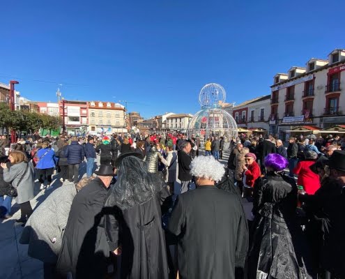 El Entierro de la Sardina pone fin al Carnavalcázar 2022 3